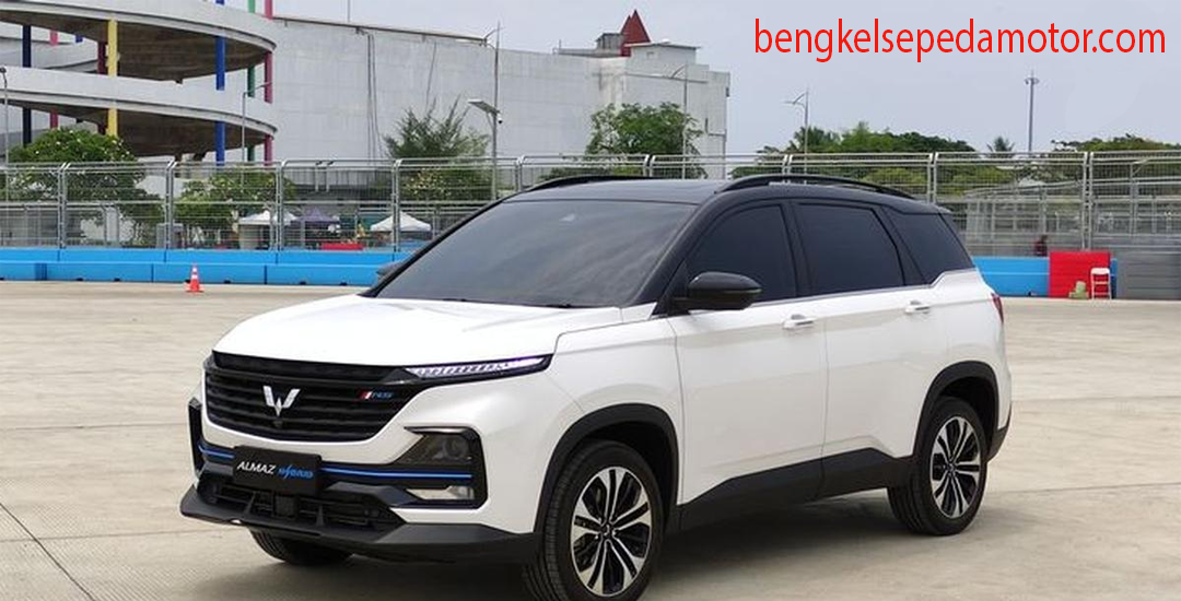 Wuling Almaz Hybrid: Menggabungkan Mesin Bensin dan Motor Listrik untuk Kendaraan