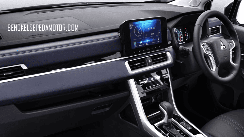 Sistem Navigasi pada Mitsubishi Xpander Cross: Inovasi Teknologi untuk Perjalanan Lebih Mudah dan Nyaman