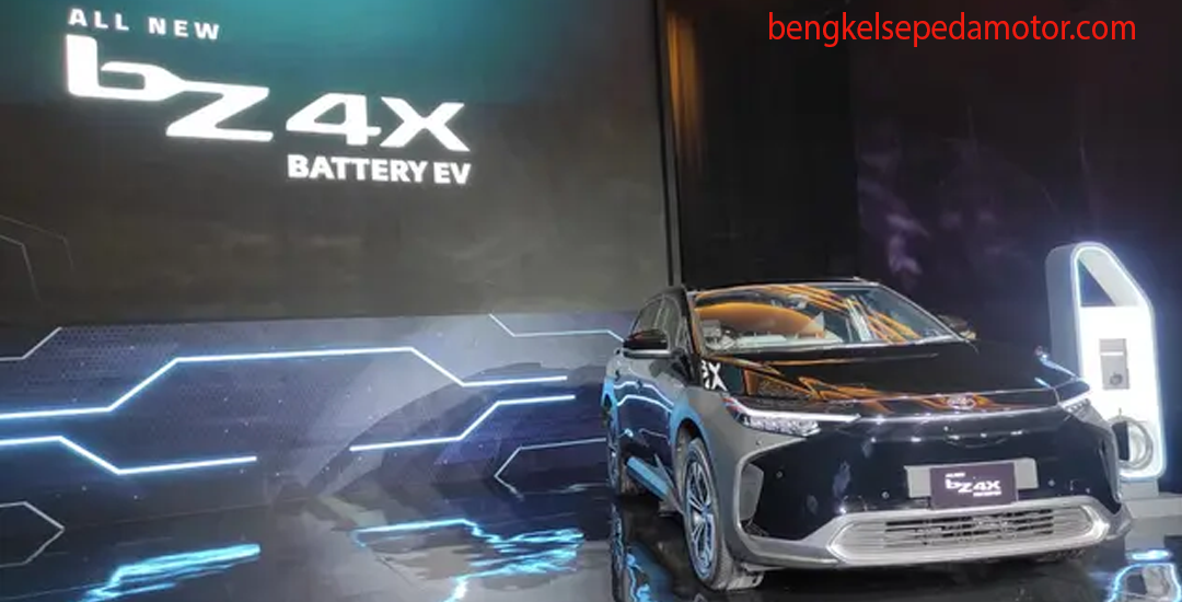 Mengulik Kecanggihan Mobil Listrik Toyota bZ4X yang Mulai Dijual di Indonesia